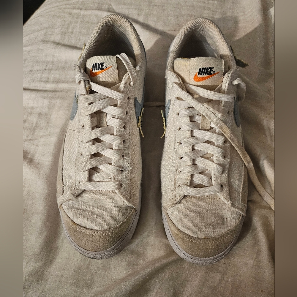 Nike Women’s Blazer Low Platform Next Nature / Size 8.5